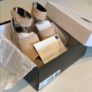 Light pink dolce vita wedge